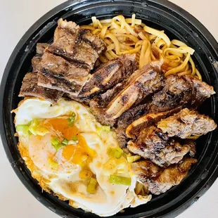 Noodle with Black Pepper Sauce + Meat (Sweet Short Ribs)