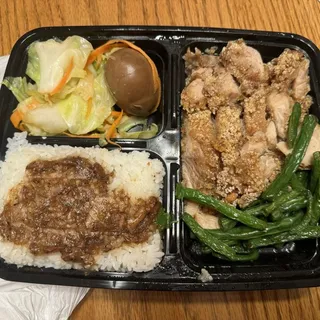 Crispy Chicken Cutlet Bento