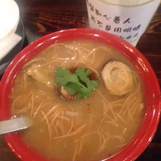 Oyster and Pork Intestine Vermicelli