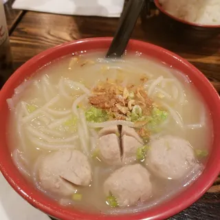 Traditional Rice Noodle Soup