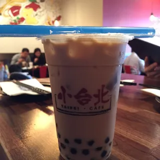 **Brownsugar Pearl Milk Tea/ w Sesame Creme**