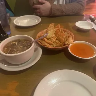 Beginners - the soup (hot and sour) smells very very different.