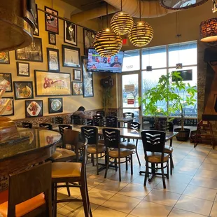 ramen and noodles, interior