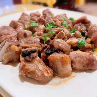 Steamed black bean ribs