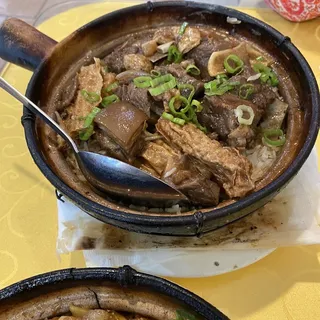 11. Lamb Brisket Clay Pot Rice