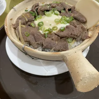 12. Beef and Egg Clay Pot Rice