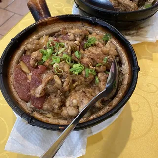 18. Frog Clay Pot Rice