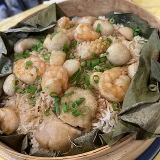 15. Seafood Steamed Rice