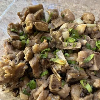 16. Steamed Spare Ribs in Black Bean Sauce