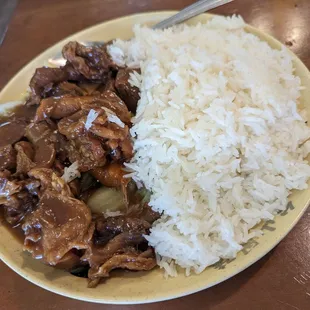 Braised Beef Stew Over Rice