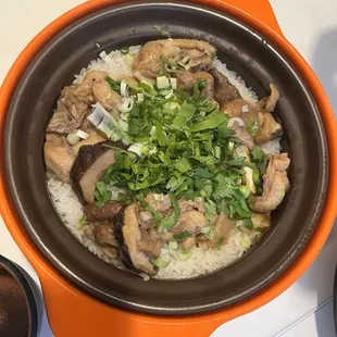 Chicken and mushroom claypot
