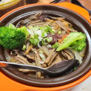 Eel claypot rice