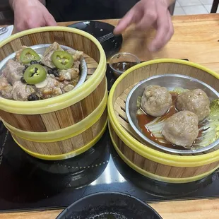 Meatballs and pork knuckle