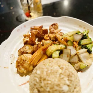 Fried rice, Vegetables, Shrimp, and Scallops