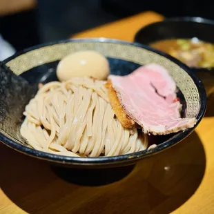 Tokusei Tsukemen