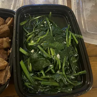 Sauteed Spinach with Garlic
