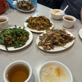 Stir-Fried Kidney with Spicy Sauce