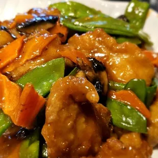 Fish filets with Snap Peas