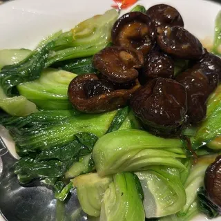 Sauteed Bok Choy & Shiitake Mushrooms