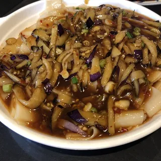 Garlic Eggplant Over Fun Noodles