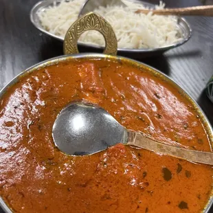 Chicken tikka masala, basmati rice, GARLIC NAAN