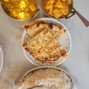 Matter paneer, aloo Gobi masala, paneer kulcha