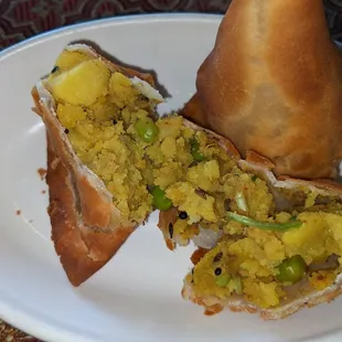 Vegetable samosa