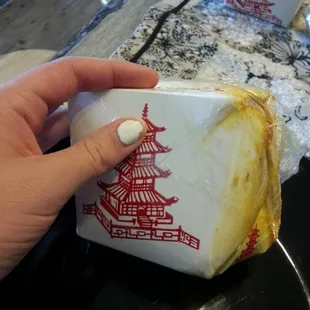 Size of a 15$ to go entree. They justified it by saying it came with "free" rice