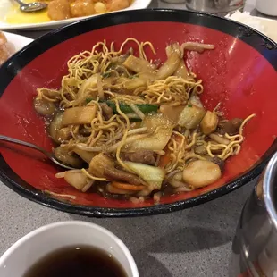 ramen and noodles, ramen, noodle soup, noodle dish, food, noodles