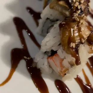 Sushi Dragon Roll
