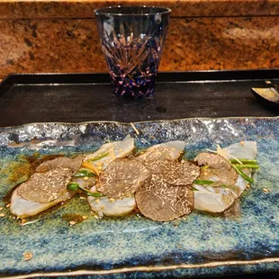 Kampachi topped with Black Truffles from Perigot in France ! :)
