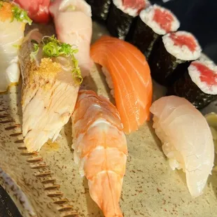 7 piece Assorted Sushi