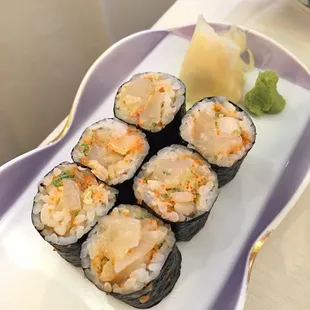 Spicy Scallop Roll