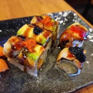 Dragon roll