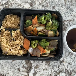 Lunch vegetable hibachi