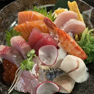 Chirashi Donburi