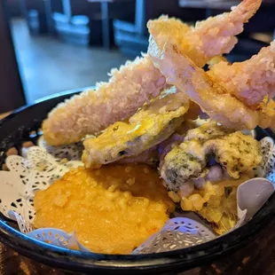 a bowl of fried food