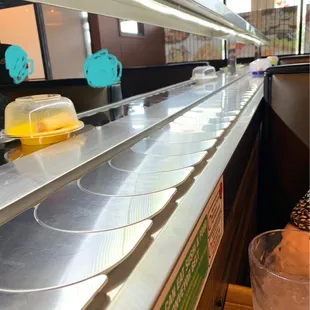 No one wants the egg roll? This is what's available if you are seated on the left side as you walk in. Don't let them seat you here!