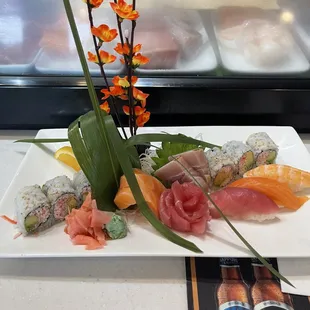 Sushi &amp; sashimi combo