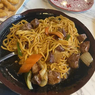 Hibachi Steak Lo Mein (also comes with salad &amp; soup)