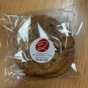 Chocolate chip cookie