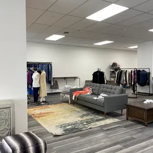New Take A Peak boutique