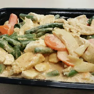 Chicken curry over rice.