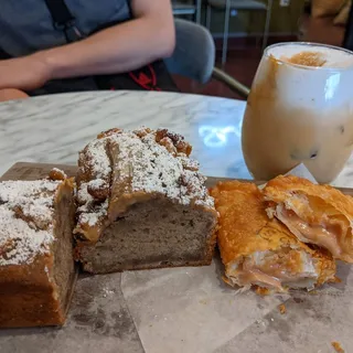 Sweet Guava y Queso Empanada