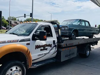 Midwest Towing & Recovery