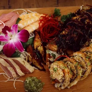 Dark Night Roll &amp; Spider Roll &amp; Eel Sashimi