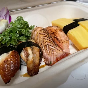 Aburi Salmon Roll