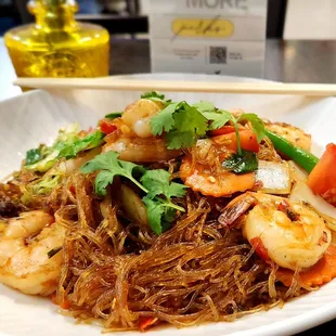 N4- Pad Woon Sen with Shrimp