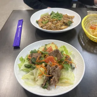 L5 Yum Nua - grilled beef salad Thai Hot.