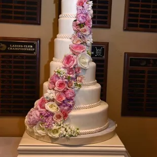 a three tiered wedding cake